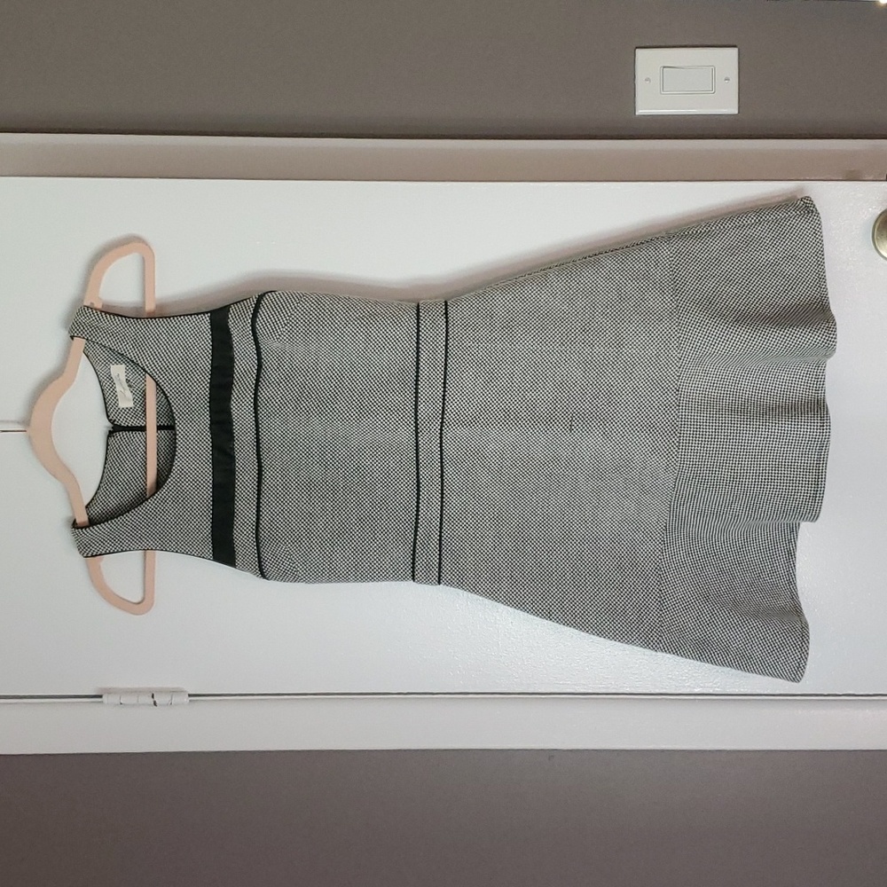 Black and White work dress M
